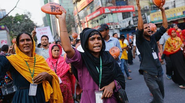 লোডশেডিং ও ক্রমবর্ধমান ব্যয়ের আঘাত: সংকটের মুখে দেশের প্রধান রপ্তানি খাত